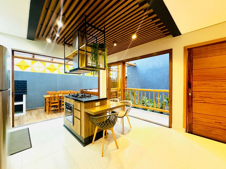 Casa Banyak c/SPA e Churrasqueira na Orla Itagua