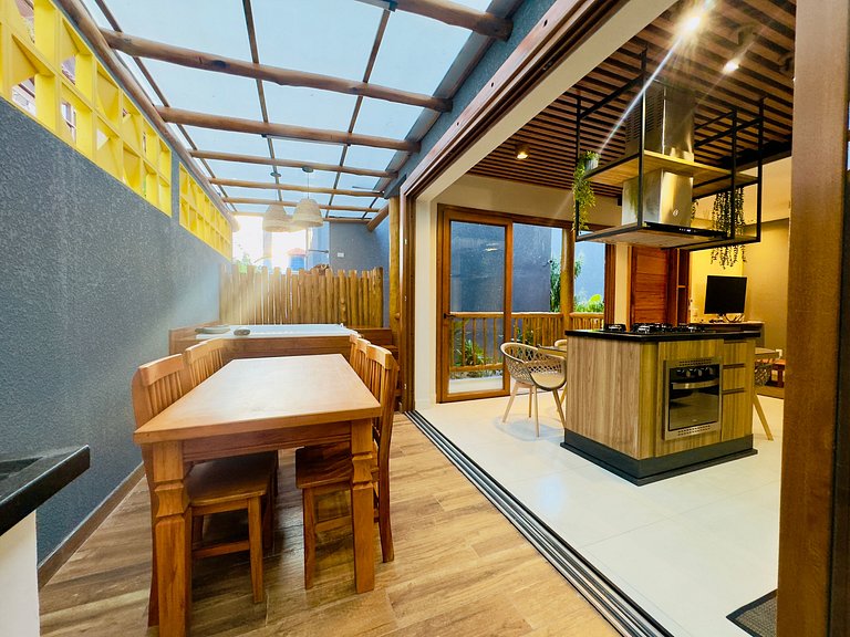 Casa Banyak c/SPA e Churrasqueira na Orla Itagua